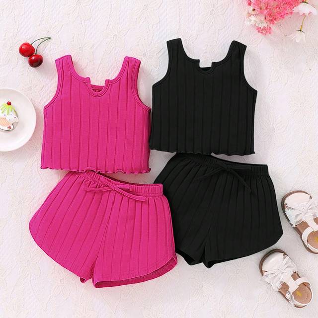 SHEIN 4pcs/Set Baby Girl Casual Knitted Solid Color Vest Top And Elastic Waist Shorts Outfits