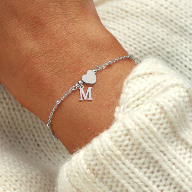 SHEIN 1pc Fashion Silver Color Stainless Steel Heart Initial Bead Chain Bracelet For Women Valentines