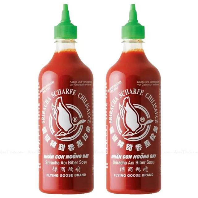 Flying Goose Sriracha Hot Chilli Sauce 730 ml (Pack of 2)
