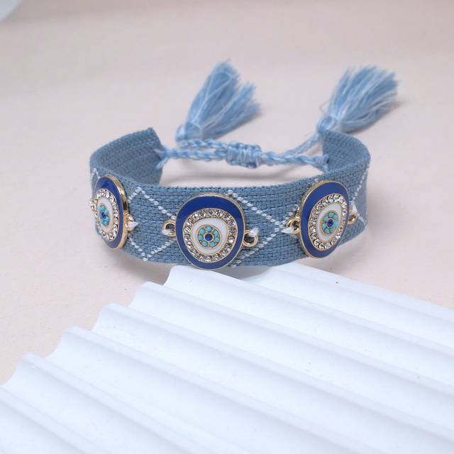 SHEIN 1pc Personality Fashion Evil Eye Handmade Woven Lucky Bracelet, Suitable For Family, Friends, And Festival Gifts, Daily Wear