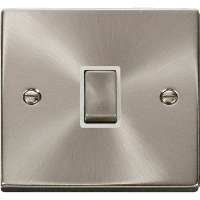 Click Deco 20A 1 Gang Double Pole 'Ingot' Switch Satin Chrome Insert White