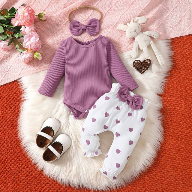 SHEIN Newborn Baby Girl Pure Cotton Ribbed Long Sleeve Romper + Heart Print Pants + Headband Three-Piece Set