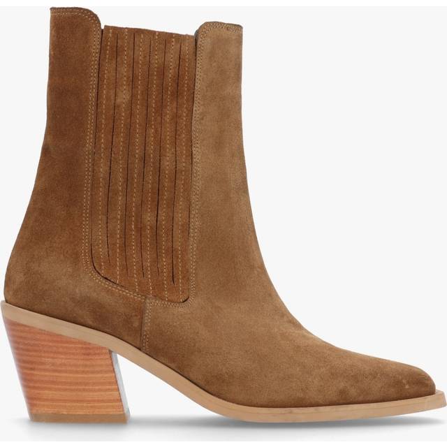 DANIEL Indie Tan Suede Western Chelsea Boots Size: 39, Colour: Tan Suede