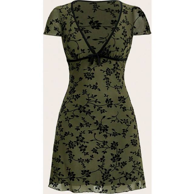 SHEIN Embroidered A-Line Dress With V-Neck And Color Contrast Border For Daily Wear In Spring And Summer