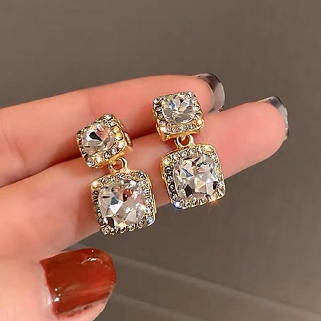 SHEIN 1pair Simple Delicate Luxury Fashionable Elegant Geometric Earrings With Synthetic Glass Drill For Women, Daily