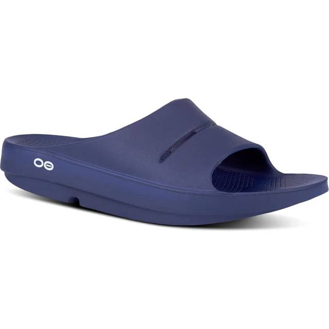 Oofos Oocoozie Thermo Mule Recovery Shoe - black