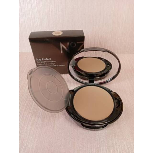 No7 Stay Perfection Compact Foundation Cool Beige Cool Beige