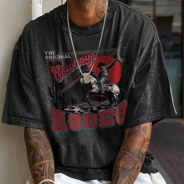 Manfinity Men&#39;s Summer Casual Printed Oversized T-Shirt, Gothic Retro Washed-Out Western Cowboy Sports Tee, Vintage &#39;90s Graphic T-Shirt, Retro Denim Tee