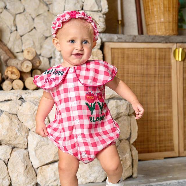 SHEIN Baby Girls&#39; Let Love Grow Elegant Floral Fable Pattern Peter Pan Collar Bodysuit, Fashionable & Adorable