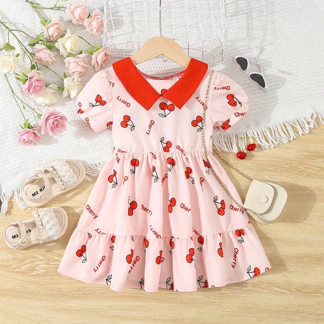 SHEIN Little Girls&#39; Cute Red Peter Pan Collar Dress With Pink Cherry Print Patchwork, Perfect For Summer Outings And Picnics