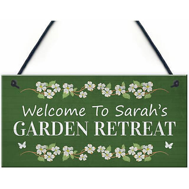 Garden retreat sign personalised garden signs for outdoor floral mum nan gift