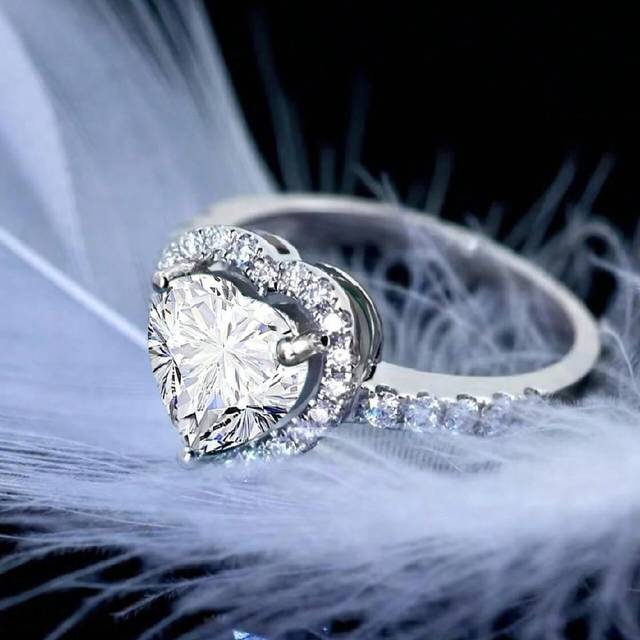 SHEIN 1pc Christmas White Heart Zirconia Ring Gift For Mum Grandma Her Wife Anniversary Gifts