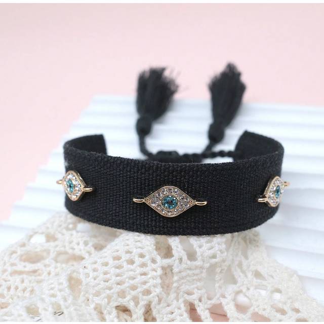 SHEIN 1pc Creative Devil&#39;s Eye Bohemian Hand Woven Bracelet, Suitable For Family, Friends, Festival Gifts, Daily Wear Blessing Bracelet