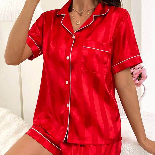 SHEIN Ladies&#39; Summer Contrast Trim Short-Sleeved Pajamas And Shorts Set