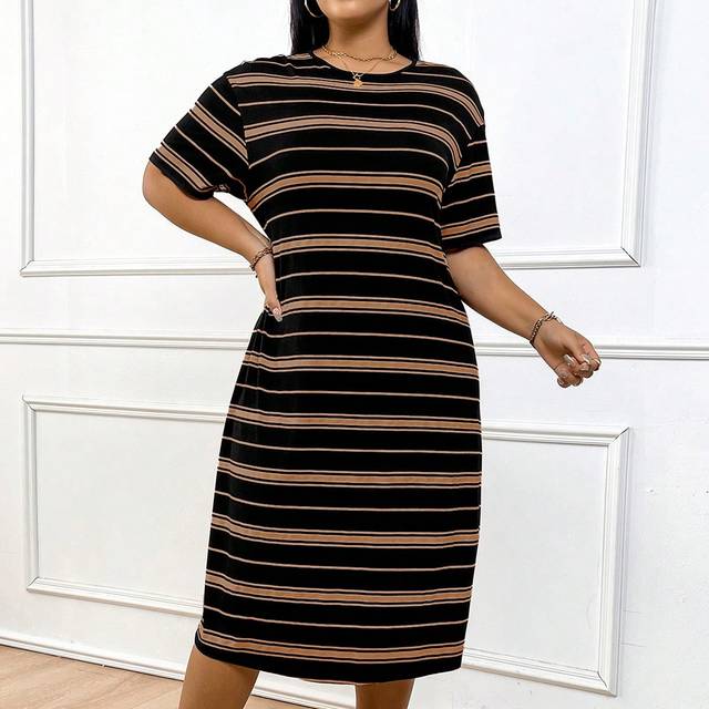 SHEIN Women Plus Size Black & White Striped Slim Fit Short Sleeve Dress With Round Neck, Summer