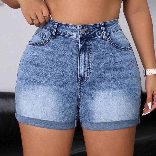 SHEIN Plus Size Denim Shorts With Pockets And Buttons, Summer