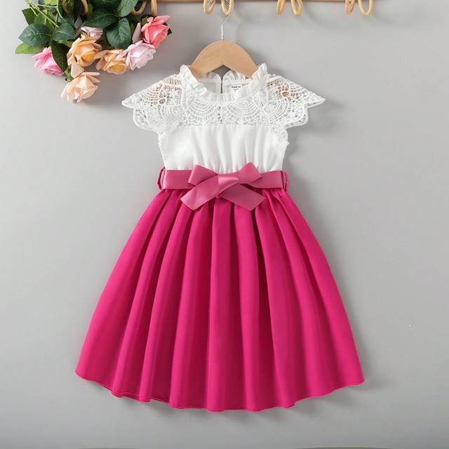 SHEIN Young Girl  Elegant Lace And Woven Green Dress, Shiny Waistband Patchwork Dress Suitable For Summer