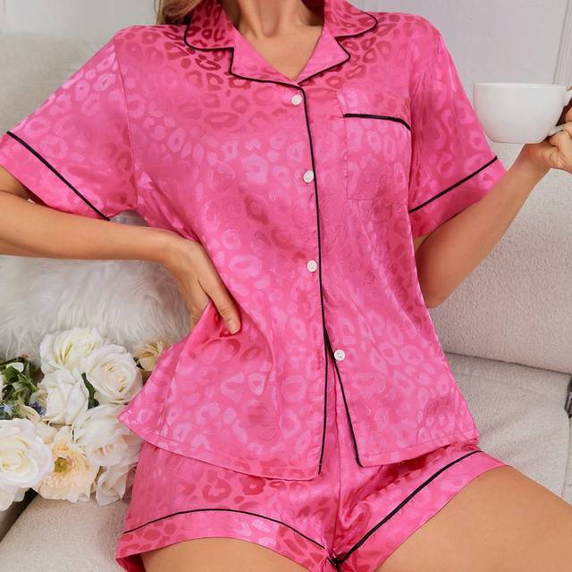SHEIN Women&#39;s Brocade Leopard Print Pajama Set With Lapel, Top And Shorts, Vacation