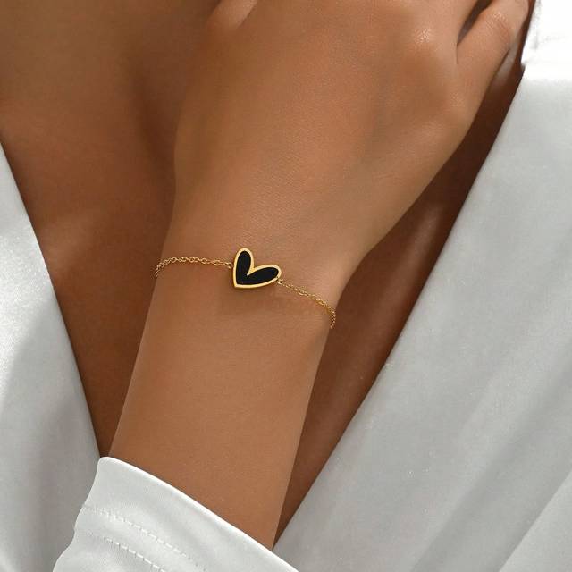 SHEIN 1pc 18k Gold Plated Real White Faux Pearl Heart Shaped Stainless Steel Women&#39;s Bracelet Valentines,Mom,Mother,Mother&#39;s Day,Gift