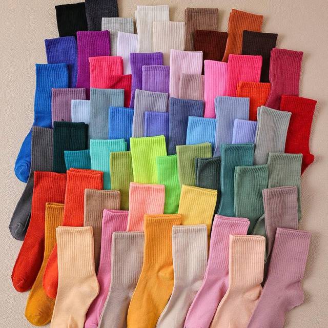 SHEIN 20 Pairs Of Assorted Colorful Mid-Calf Socks For Women, Moisture Wicking & Breathable, Versatile Tall Socks