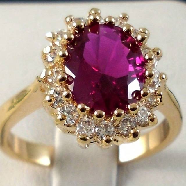 SHEIN A Classic Unisex Micro-Set Imitation Zirconia Wedding Ring. Ideal For Anniversary And Birthday Gifts, Parties And Evening Events.
