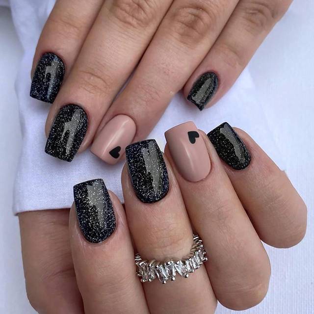 SHEIN Valentines Nails 24pcs Glossy Medium Square Fake Nails, Black Glitter Press On Nails With Heart Design, Sweet Cool False Nails For Women Girls