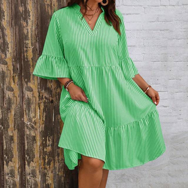 SHEIN Plus Size Women&#39;s Fashionable Vertical Striped Summer Dress