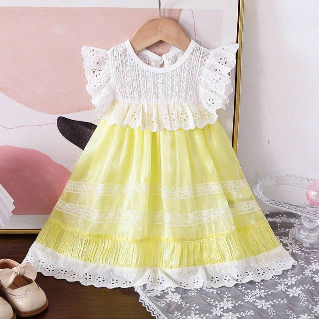 SHEIN Baby Girls&#39; Elegant Palace Style French Retro Lace Edge Sleeveless Dress Suitable For Spring And Summer Outing