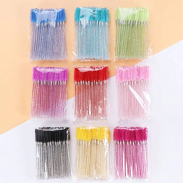 SHEIN 50pcs Disposable Mascara Wand Spool Mascara Brush For Eyebrow/Eyelash Extension Mascara Brush