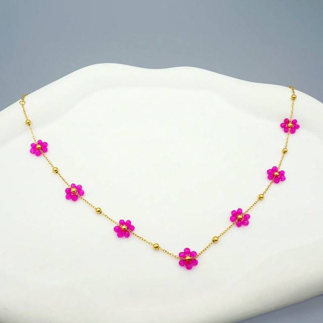 SHEIN 1pc Summer Fashionable Cute Girls&#39; New Style Titanium Steel Small Floral Necklace, Colorful Beaded Clavicle Chain, Stainless Steel Jewelry For Dates,