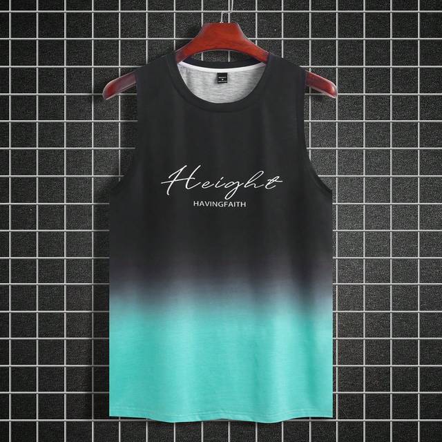 Manfinity Men&#39;s Ombre Letter Printed Round Neck Sleeveless Tank Top For Summer Casual Wear