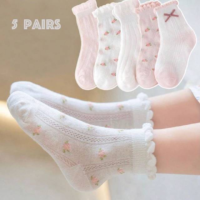 SHEIN 5pairs/Set Girls Kids Mesh Thin High Elasticity Socks, Frilly Lace Hem Floral Trim Athletic Socks, Spring/Summer, Pink And White