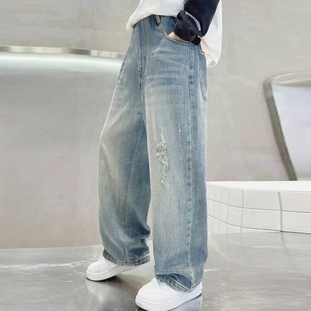 SHEIN Tween Boy&#39;s Retro Street Style Light Washed Distressed Straight Leg Jeans, Loose High Waist Casual Denim Pants For Teenagers & Big Kids