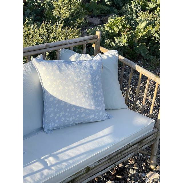 Linen Cushion Cover Dream Cake (One Size)