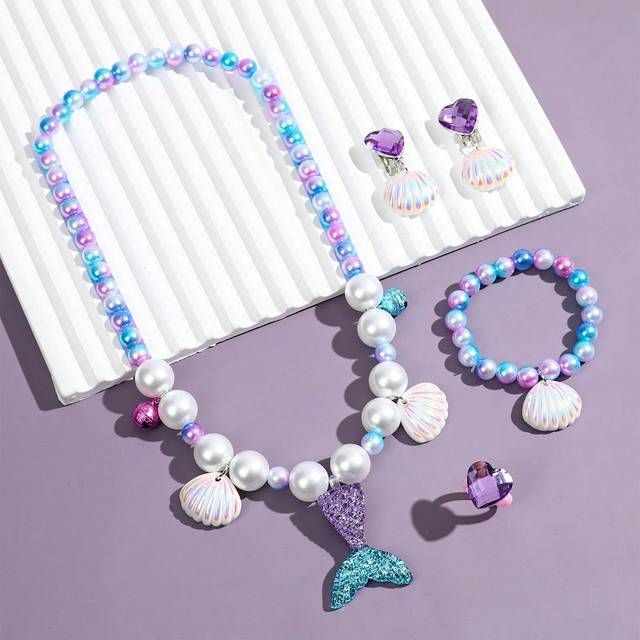 SHEIN 1Set Mermaid Tail Faux Pearl Pendant Necklace, Bracelet, Ring And Earrings Set,Perfect For Mermaid Parties & Costumes! Mermaid Party Theme Small Gifts