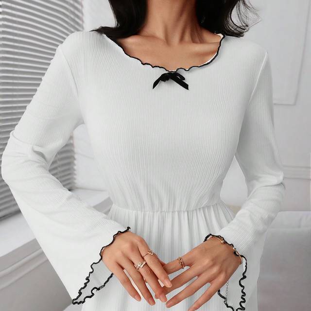 Mulvari Contrast Binding Bow Front Lettuce Trim Flare Sleeve Dress