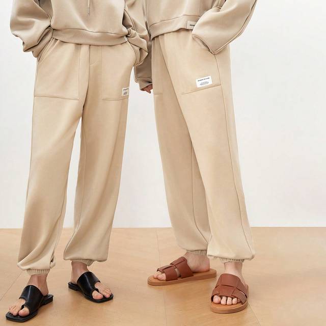 Manfinity Men&#39;s Knitted Loose Fit Straight-Leg Joggers With Elastic Cuffs, Suitable For Spring And Autumn Seasons