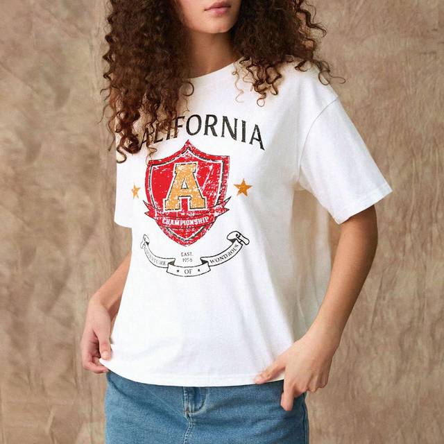 SHEIN Women Oversized Loose American Retro College Style Short Sleeve T-Shirt