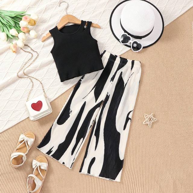 SHEIN Young Girl Fashionable Classic Black And White Vest And Wide Leg Pants Set