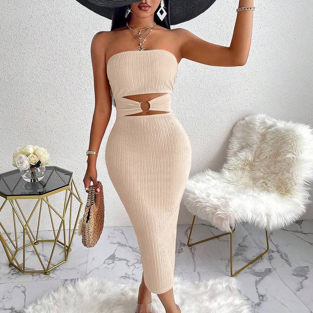 SHEIN Amarilo Women&#39;s Sexy Metal Decorative Buckle Detail Cut Out Split Tube Bodycon Sexy Strapless Dress For Vacation Casual