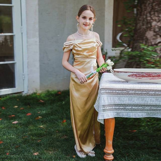 SHEIN Tween Girls Elegant Plain Color Satin Cold Shoulder Ruffled Long Dress With Slit For Birthday Party Dinner Wedding