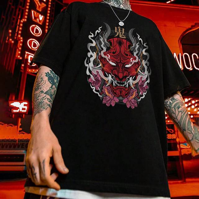 Manfinity Men&#39;s Summer Casual Fun Printed T-Shirt, Masked Asian Oriental Samurai Face Art, Japanese Devil  Evil Horn Head, Casual Streetwear Short Sleeve Tee