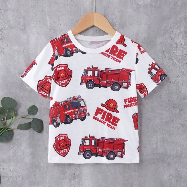 SHEIN Young Boy Cute Fire Truck Print Short Sleeve T-Shirt, Cool And Comfortable Fabric, Suitable For Casual Wear In Spring, Summer And Autumn, Comfortable