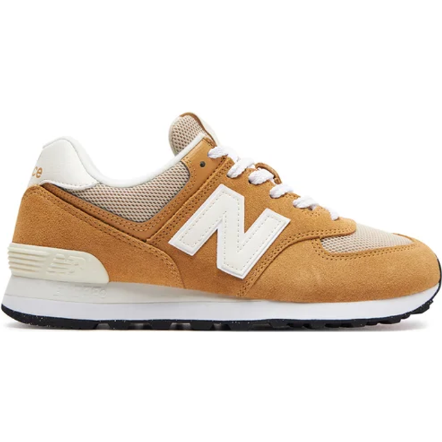 New Balance Unisex 574 in Brown/White Suede/Mesh, size 3.5