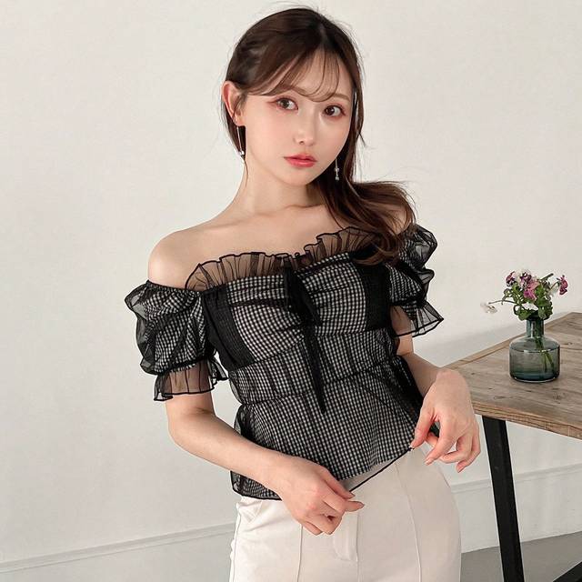 FRIFUL Women&#39;s Fashionable Cute Age-Reducing Mesh Blouse,Ruffle Sheer