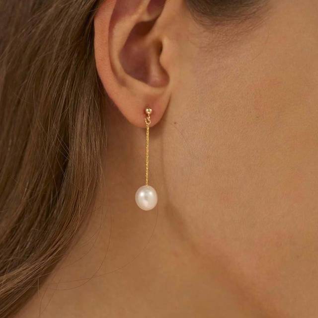 SHEIN Pearl Earrings For Women Dainty Gold Pearl Drop Dangle Earrings Hypoallergenic Pearl Stud Earrings Wedding Jewelry Gift For Women
