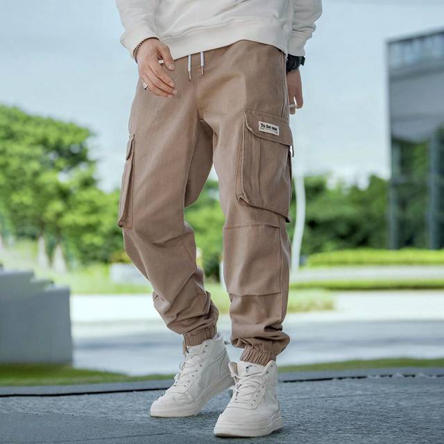 Manfinity Men Letter Patched Detail Flap Pocket Side Drawstring Waist Cargo Jeans Baggy Long Washed Denim Joggers Jean Plain Light Pink Vacation Fashion Boyfrie