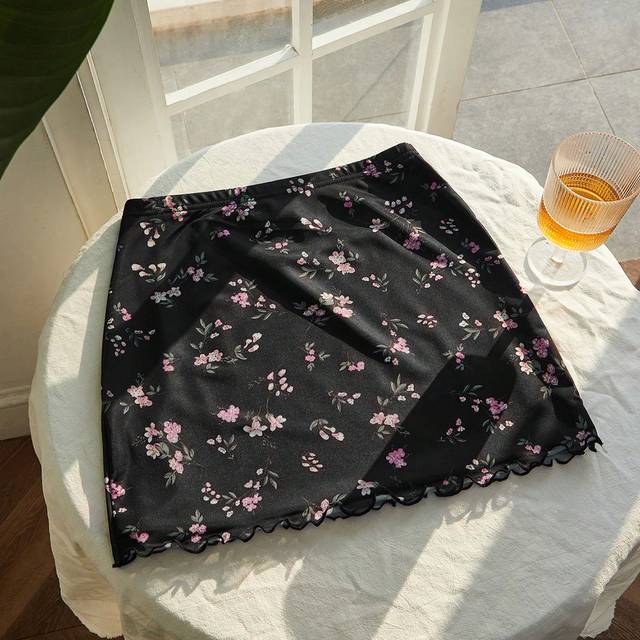 Comfortcana Summer Going Out Pink Floral Print Lettuce Trim Mesh Skirt