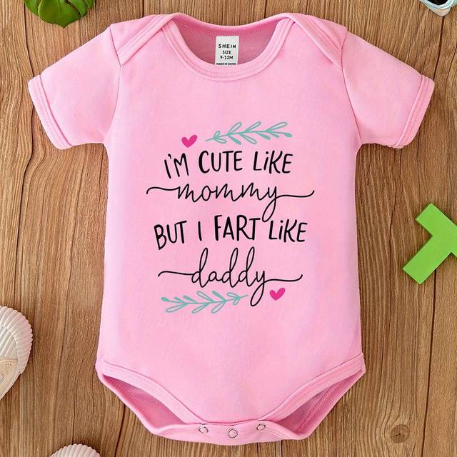 SHEIN Baby Girl Casual Heart & Letter Slogan Triangle Romper Short Sleeve Bodysuit