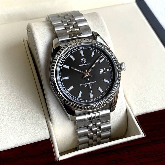 Pablo Raez 1pc Men Watch Men&#39;s Watch Top Brand Luxury Stainless Steel Water Resistant Simple Calendar Clock Men&#39;s SUS304 Steel Casual Fashion Quartz Watch Lumino